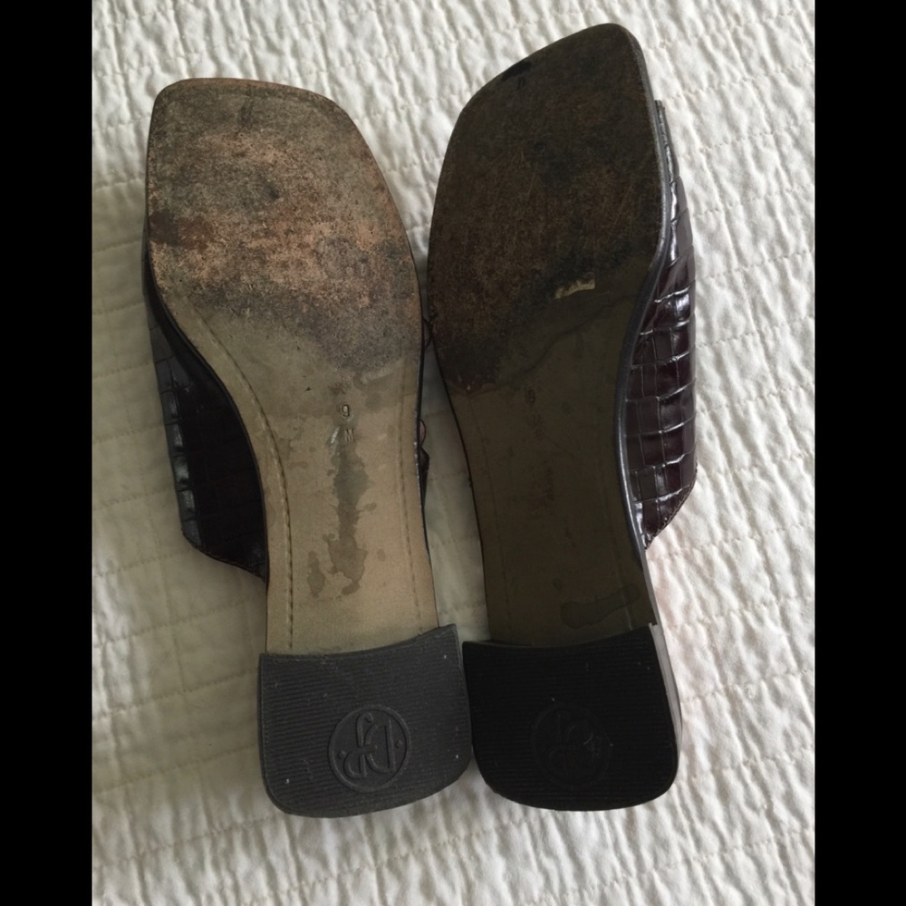 Donald Pliner Embossed Croc Slides - image 4